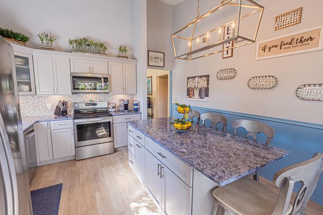 1638 SE Green Acres Circle G101, Port St Lucie, FL 34952