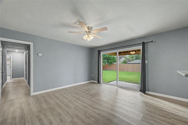 6343 Maple Hill Drive, Houston, TX 77088