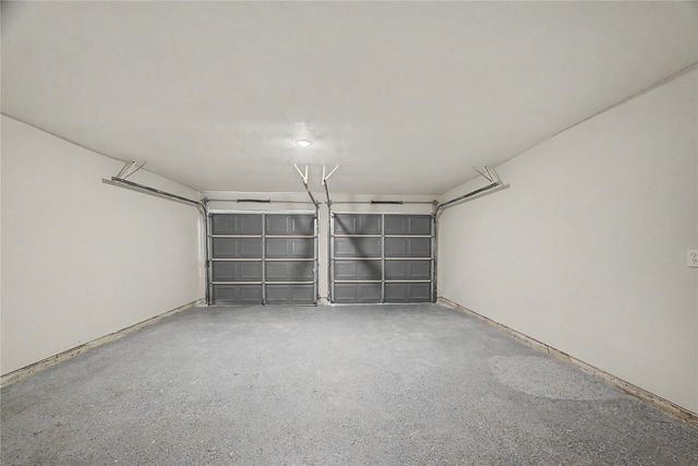 6343 Maple Hill Drive, Houston, TX 77088
