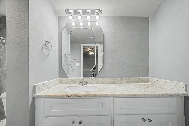 6343 Maple Hill Drive, Houston, TX 77088