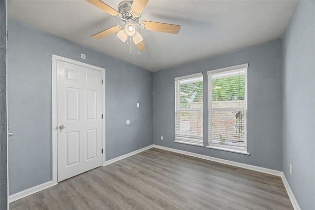 6343 Maple Hill Drive, Houston, TX 77088