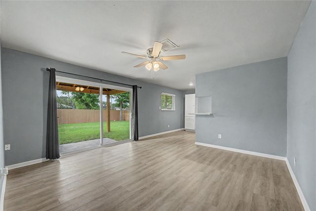 6343 Maple Hill Drive, Houston, TX 77088