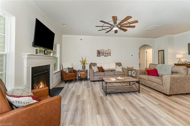 2431 Redwood Hill Run, Kernersville, NC 27284