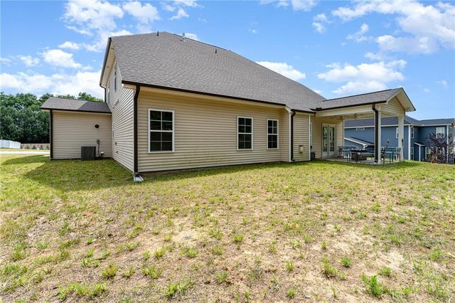 2431 Redwood Hill Run, Kernersville, NC 27284