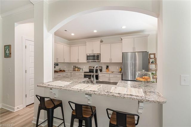 2431 Redwood Hill Run, Kernersville, NC 27284