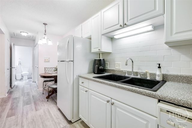 401 N Cromwell Road Q7, Savannah, GA 31410