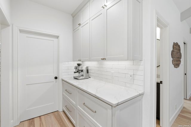 7380 Rolling Acres Trail, Fair Oaks Ranch, TX 78015