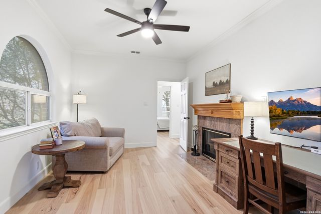 7380 Rolling Acres Trail, Fair Oaks Ranch, TX 78015