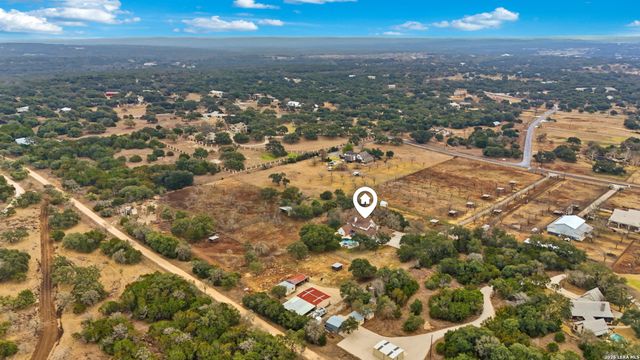7380 Rolling Acres Trail, Fair Oaks Ranch, TX 78015