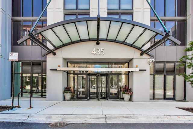 435 W Erie Street 1207, Chicago, IL 60654