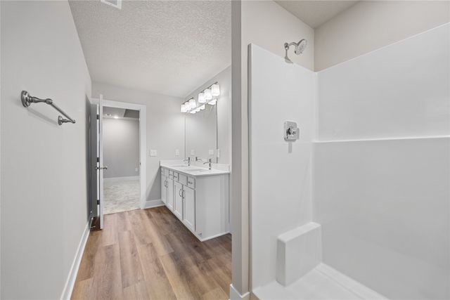 1440 S 91st Street, West Des Moines, IA 50266