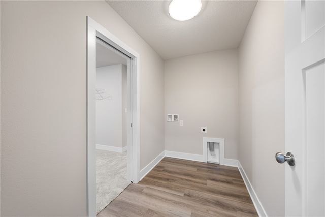 1440 S 91st Street, West Des Moines, IA 50266