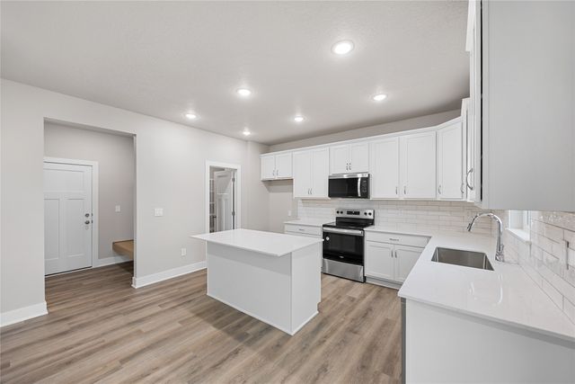 1440 S 91st Street, West Des Moines, IA 50266