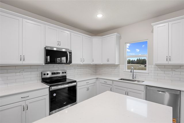 1440 S 91st Street, West Des Moines, IA 50266