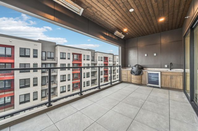 270 Dickenson Street, 202, Columbus, OH 43215