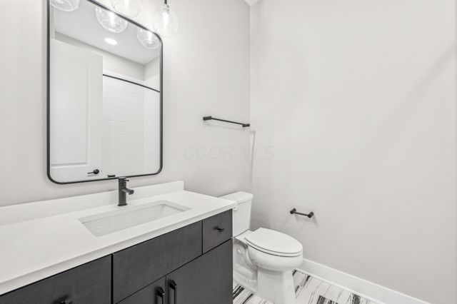 270 Dickenson Street, 202, Columbus, OH 43215