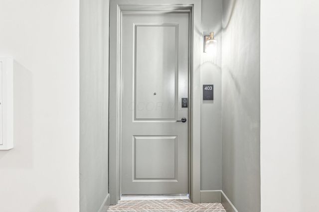 270 Dickenson Street, 202, Columbus, OH 43215