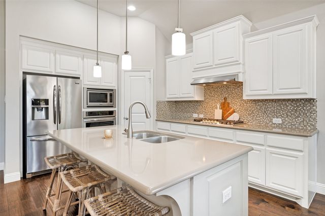 317 Lake Livingston Trail, Mckinney, TX 75071