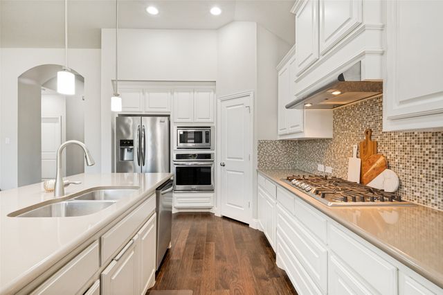 317 Lake Livingston Trail, Mckinney, TX 75071