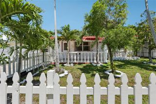 1215 S 24th Ave, Hollywood, FL 33020