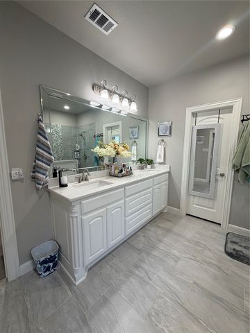 636 Xavier Court, Waxahachie, TX 75165