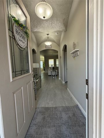 636 Xavier Court, Waxahachie, TX 75165