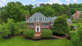 30 Wexford Gln, Pittsford, NY 14534