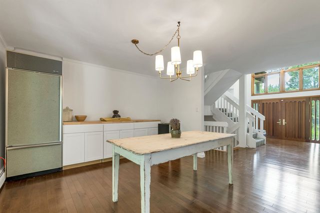 8 West Gate Drive, Bow, NH 03304