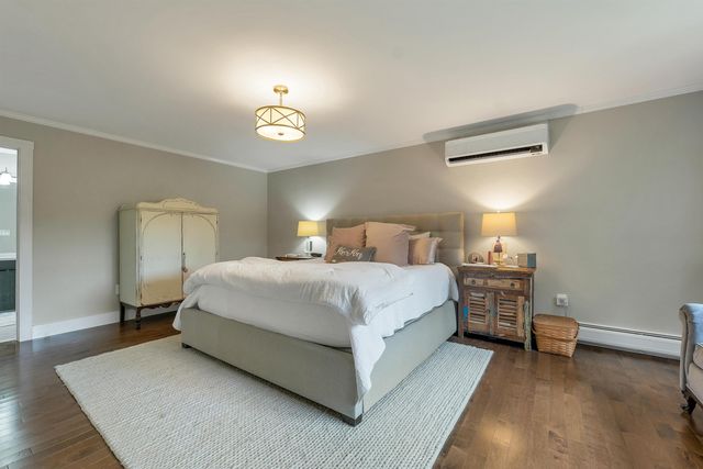 8 West Gate Drive, Bow, NH 03304