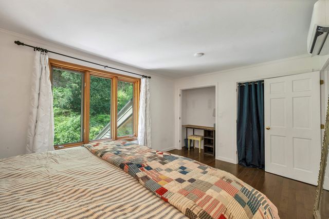 8 West Gate Drive, Bow, NH 03304