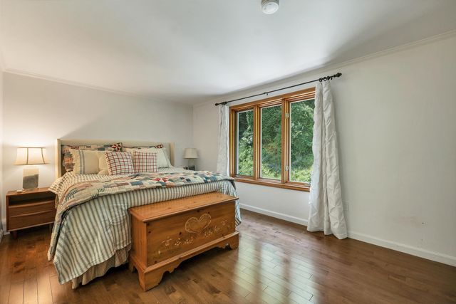 8 West Gate Drive, Bow, NH 03304