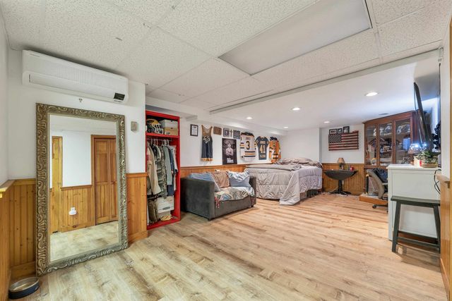 8 West Gate Drive, Bow, NH 03304