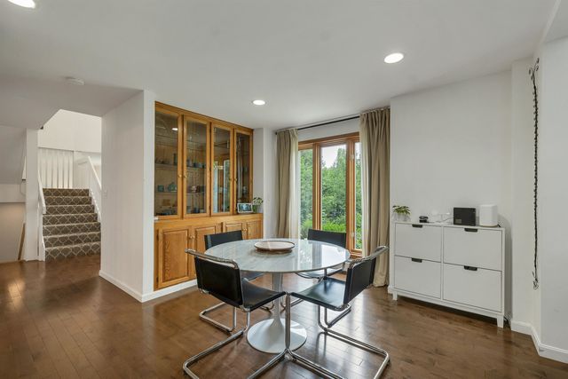 8 West Gate Drive, Bow, NH 03304