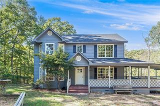 12831 Douglas Lane, Rogers, AR 72756