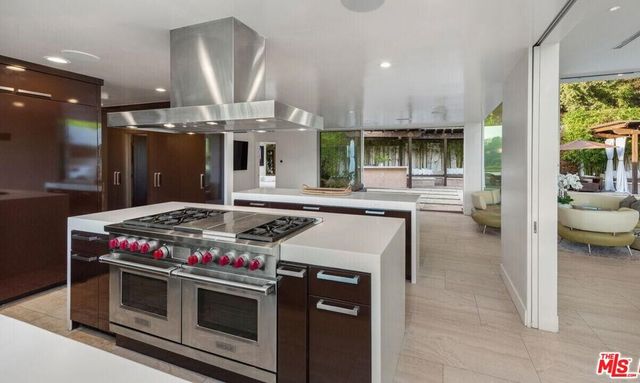 2766 Ellison Drive, Beverly Hills, CA 90210