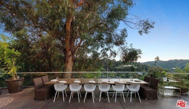 2766 Ellison Drive, Beverly Hills, CA 90210