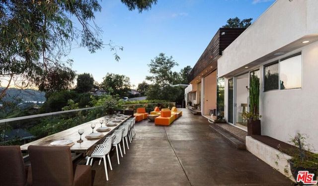 2766 Ellison Drive, Beverly Hills, CA 90210