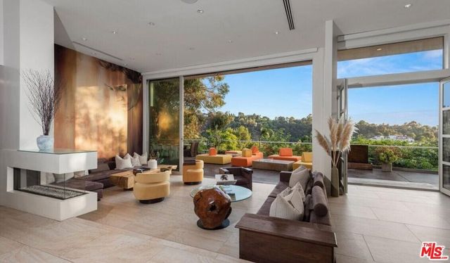 2766 Ellison Drive, Beverly Hills, CA 90210