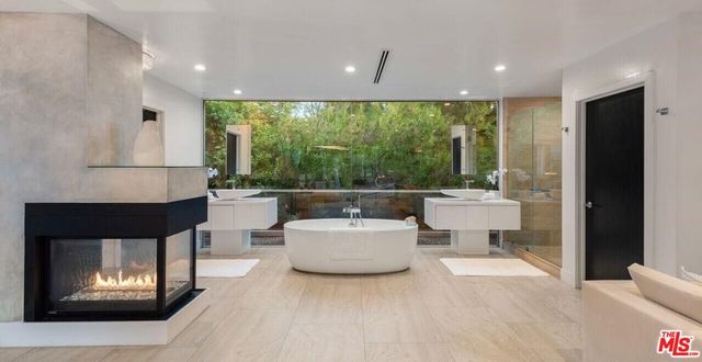 2766 Ellison Drive, Beverly Hills, CA 90210