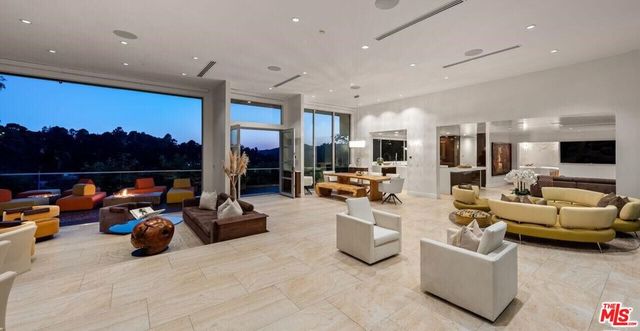 2766 Ellison Drive, Beverly Hills, CA 90210