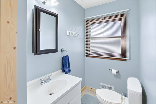 1445 Andrea Drive, Brunswick, OH 44212