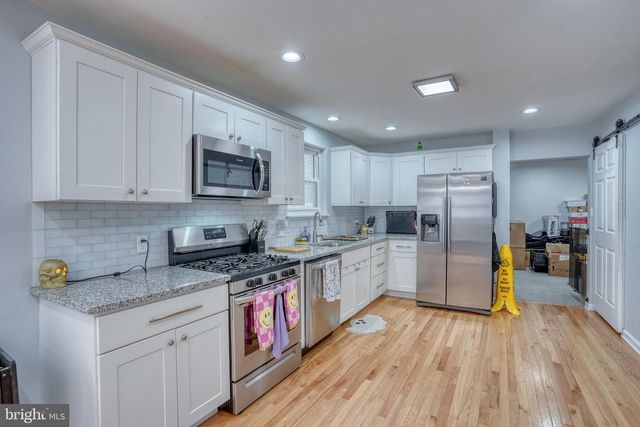 306 MACARTHUR DR, Dover, DE 19901