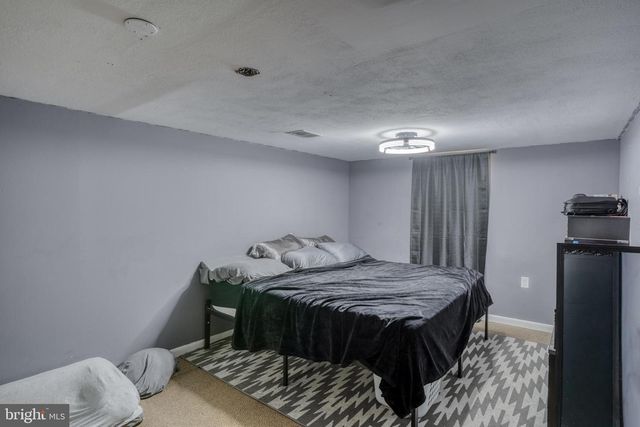 306 MACARTHUR DR, Dover, DE 19901
