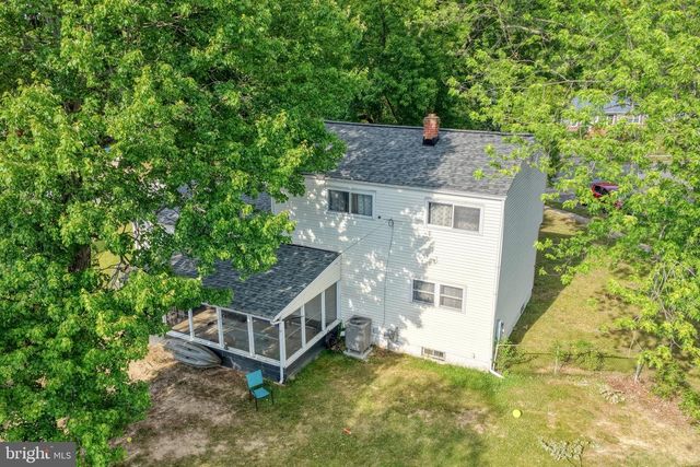 306 MACARTHUR DR, Dover, DE 19901