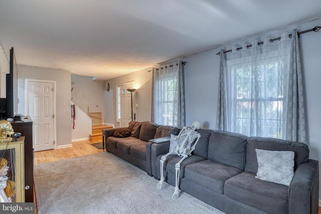 306 MACARTHUR DR, Dover, DE 19901