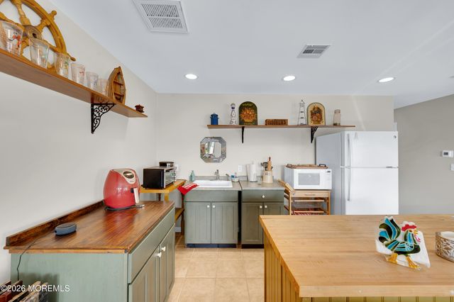 317 Carter Avenue, Point Pleasant Beach, NJ 08742