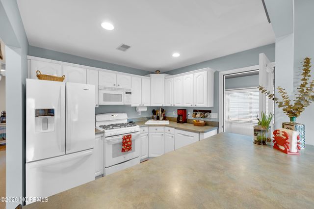 317 Carter Avenue, Point Pleasant Beach, NJ 08742