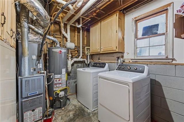 1682 Bennett Road, Grayson, GA 30017