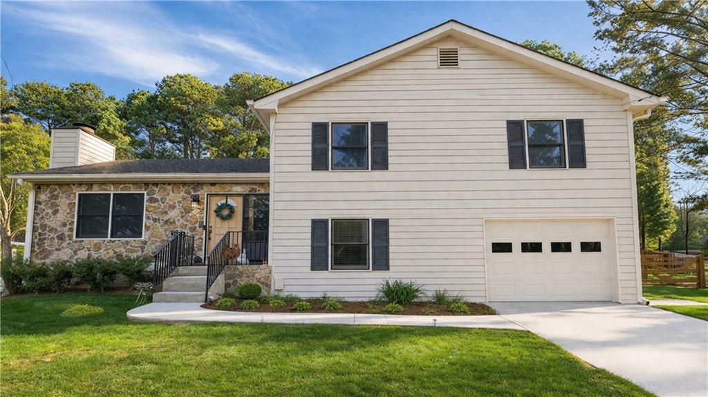 1682 Bennett Road, Grayson, GA 30017