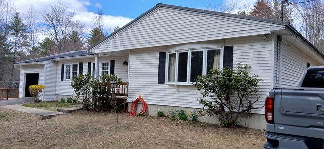 335 Chestnut Hill Road, Farmington, NH 03835